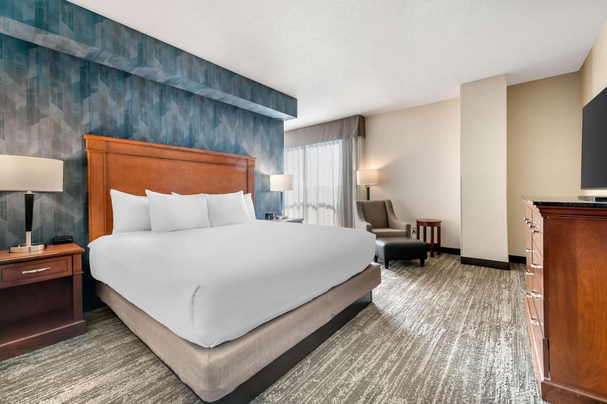 Deluxe King Room,1632264073:JPEG